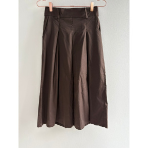 Feminin nederdel, Wilto