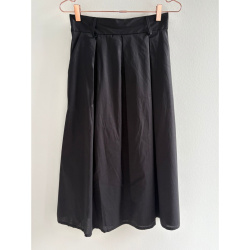 Feminin nederdel, Wilto