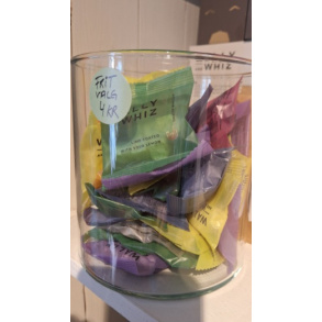 Wally and Whiz, sm ass. poser