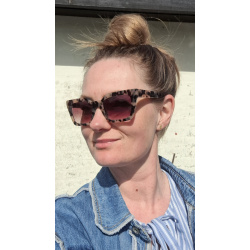 SEZZE solbrille, Hart og Holm