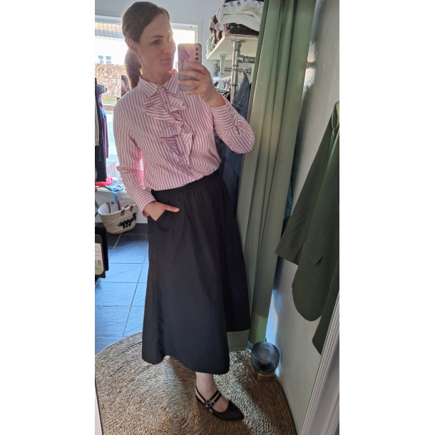 HAILEY Black skirt, project aj