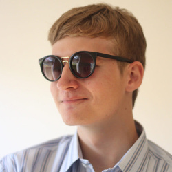 BRIELLA solbrille- Sort