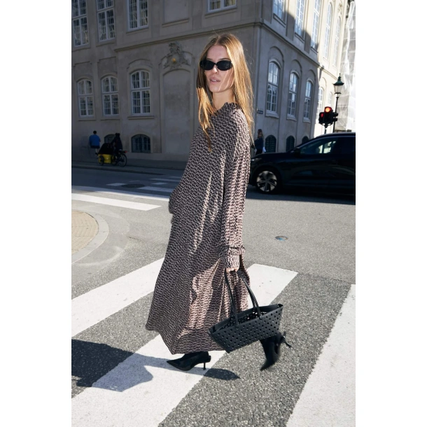 KAETHE dress, Project AJ117