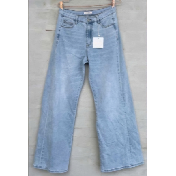 Julietta Jeans, Cabana living 