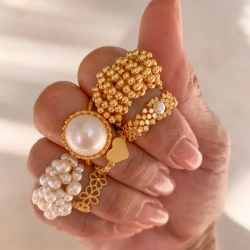 PEARL BUNCH Ring, IBU